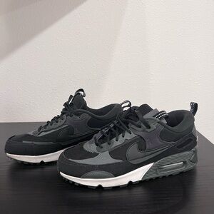 Nike Black/Gray/White Air Max 90